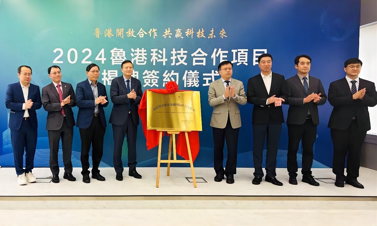 1716965317879058319.jpg 香港1.jpg